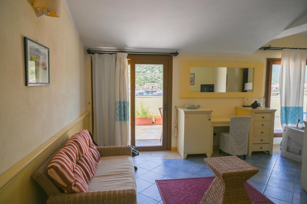 Hotel Baja Romantica بوسا المظهر الخارجي الصورة